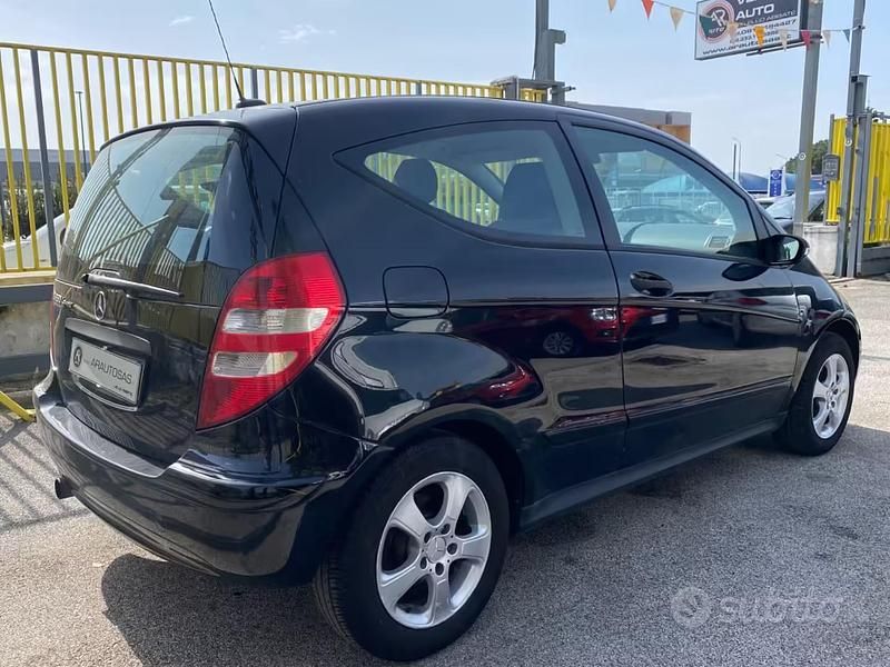 Usata Mercedes A150 95 CV (69 kW) 2007 Nero Berlina