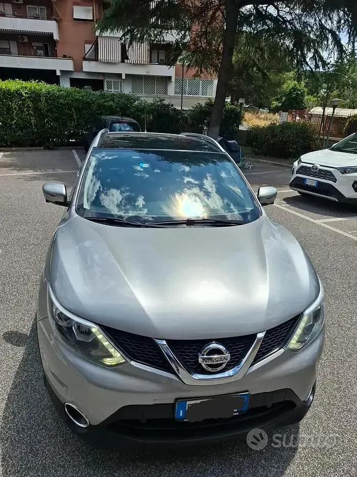 Usata Nissan Qashqai 131 CV (96 kW) 2016 Grigio SUV
