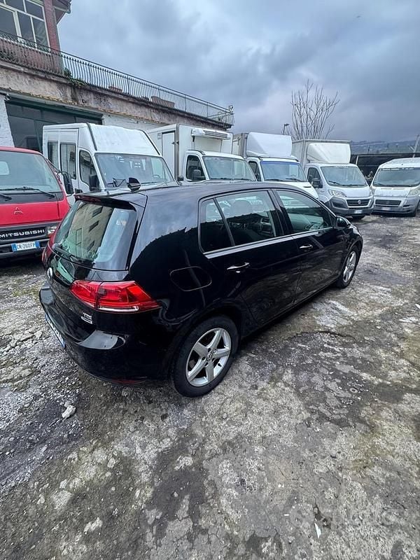Usata VW Golf VII Highline 89 CV (65 kW) 2014 Nero Berlina