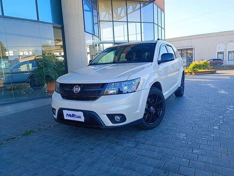 Bianco Usata 2015 Fiat Freemont SUV | 8400 € (Buon prezzo) - Immagine 1/4