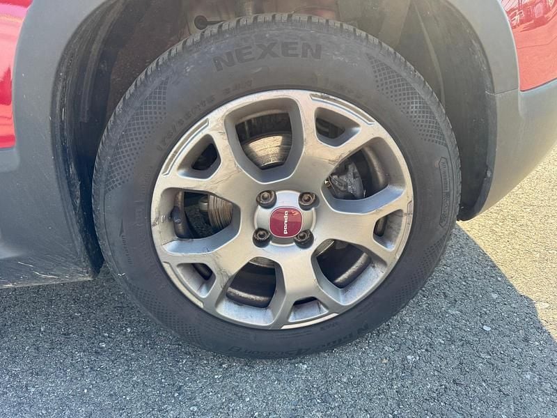 Usata Fiat Panda Cross Cross 69 CV (50 kW) 2022 Rosso Utilitaria