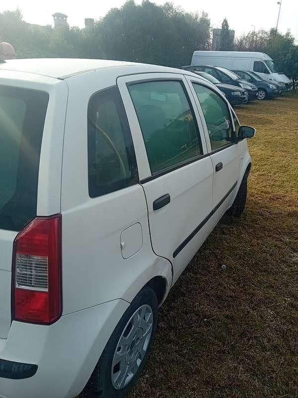 Usata Fiat Idea 69 CV (50 kW) 2006 Bianco Monovolume