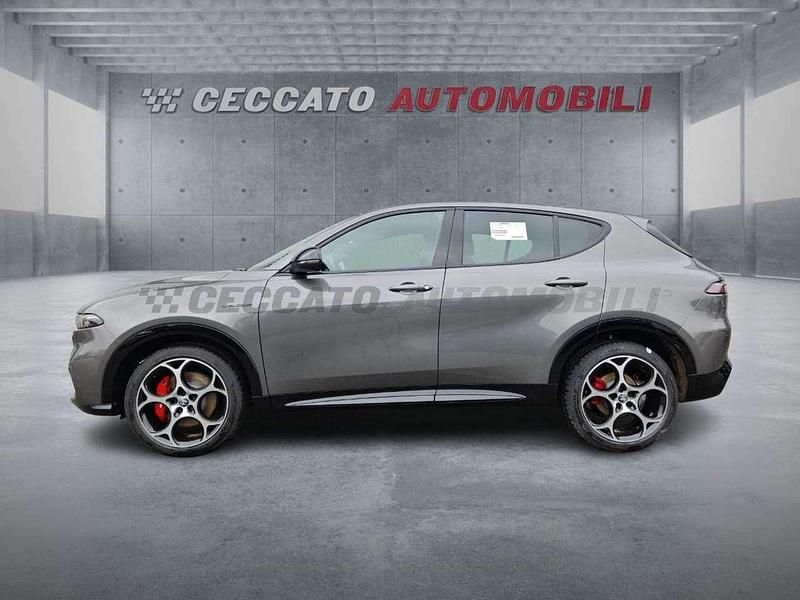 Nuova Alfa Romeo Tonale Veloce 160 CV (117 kW) 2026 Grigio SUV