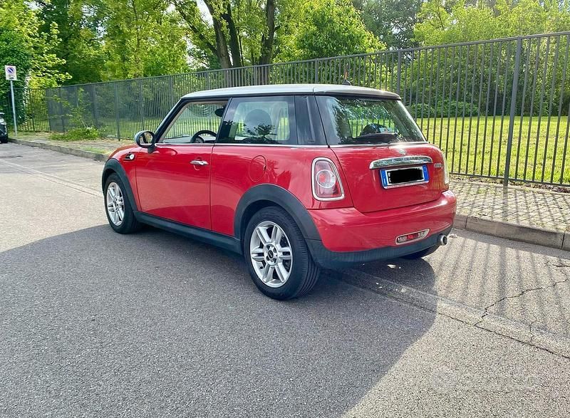 Usata Mini Cooper D 2010 Utilitaria