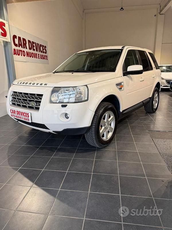 Usata Land Rover Freelander 2 160 CV (117 kW) 2008 Bianco SUV