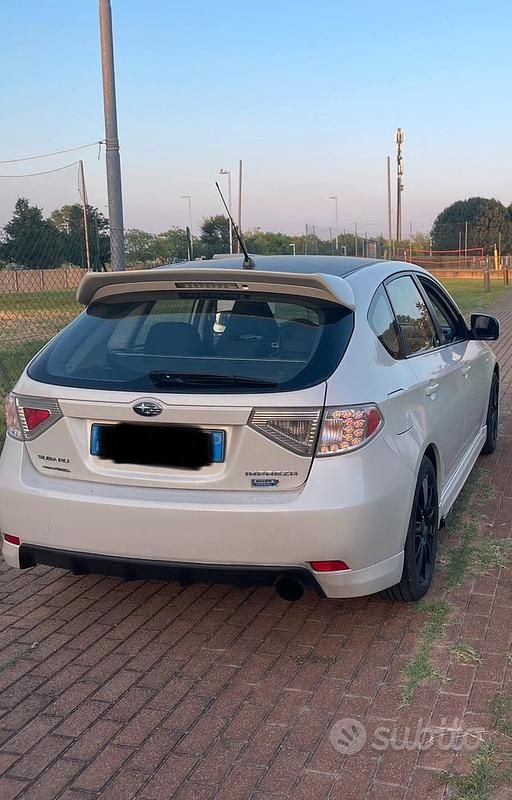 Usata Subaru Impreza Sport 150 CV (110 kW) 2011 Bianco Berlina