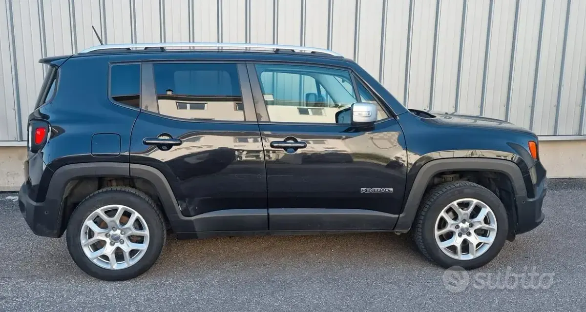 Usata Jeep Renegade 140 CV (102 kW) 2016 Nero SUV