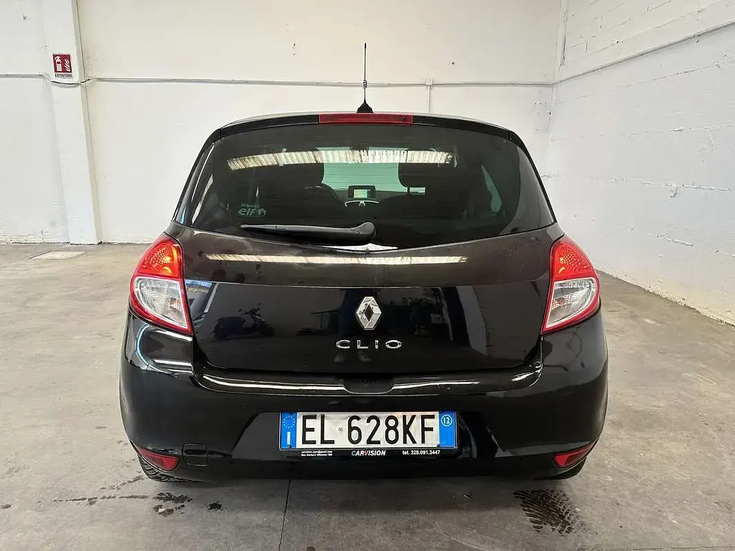 Usata Renault Clio IV 75 CV (55 kW) 2012 Berlina