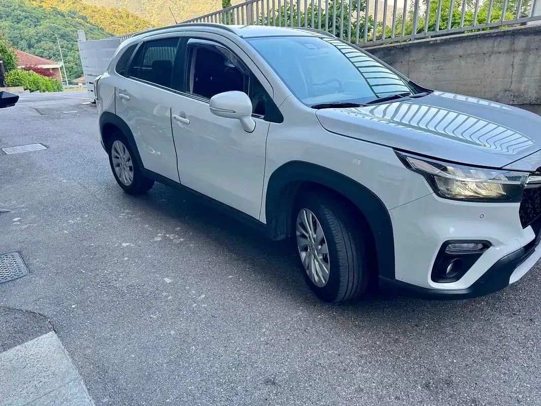 Usata Suzuki SX4 S-Cross 129 CV (94 kW) 2022 Bianco SUV