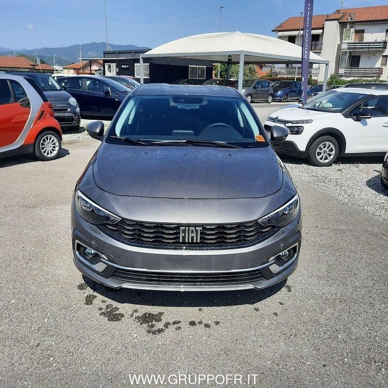 Usata Fiat Tipo 99 CV (72 kW) 2023 Grigio Berlina