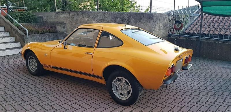 Usata Opel GT 90 CV (66 kW) 1973 Giallo Coupé