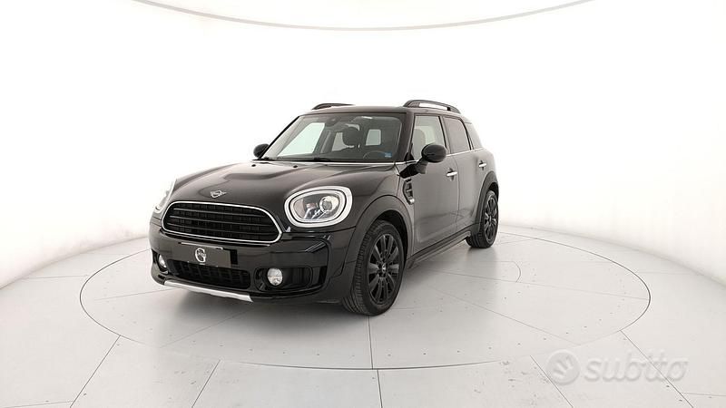 Usata Mini Countryman 116 CV (85 kW) 2019 Nero SUV