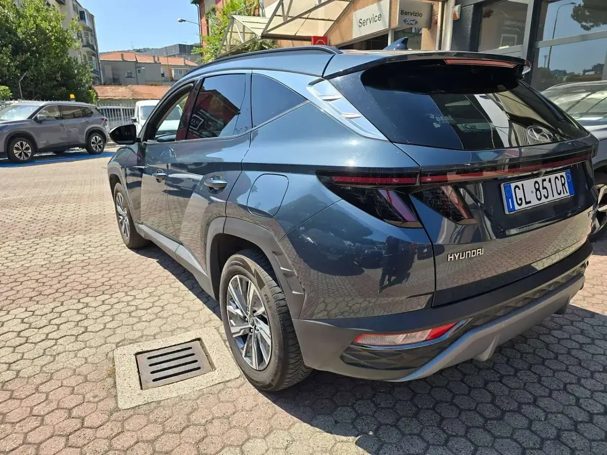 Usata Hyundai Tucson 179 CV (131 kW) 2023 Blu/azzurro SUV