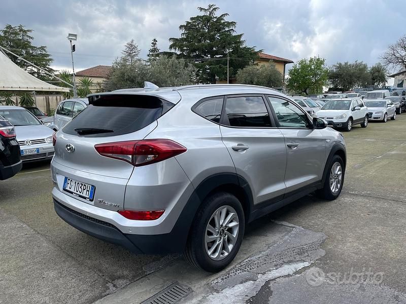 Usata Hyundai Tucson Comfort 116 CV (85 kW) 2018 Grigio SUV