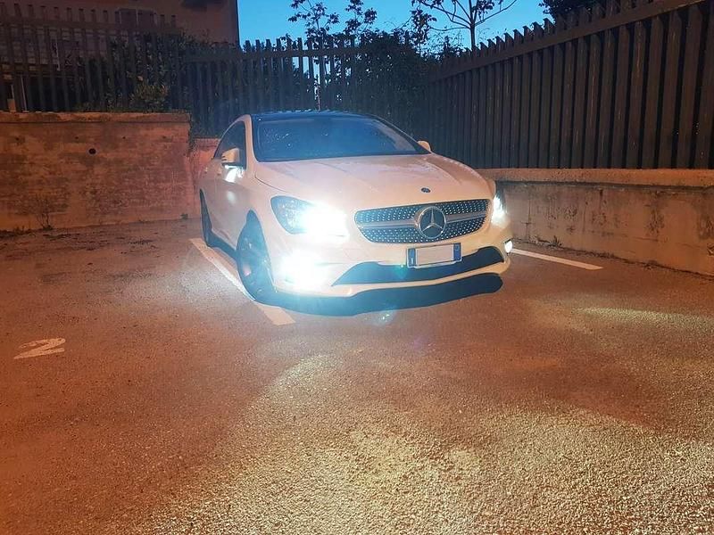 Usata Mercedes CLA180 109 CV (80 kW) 2014 Bianco Berlina