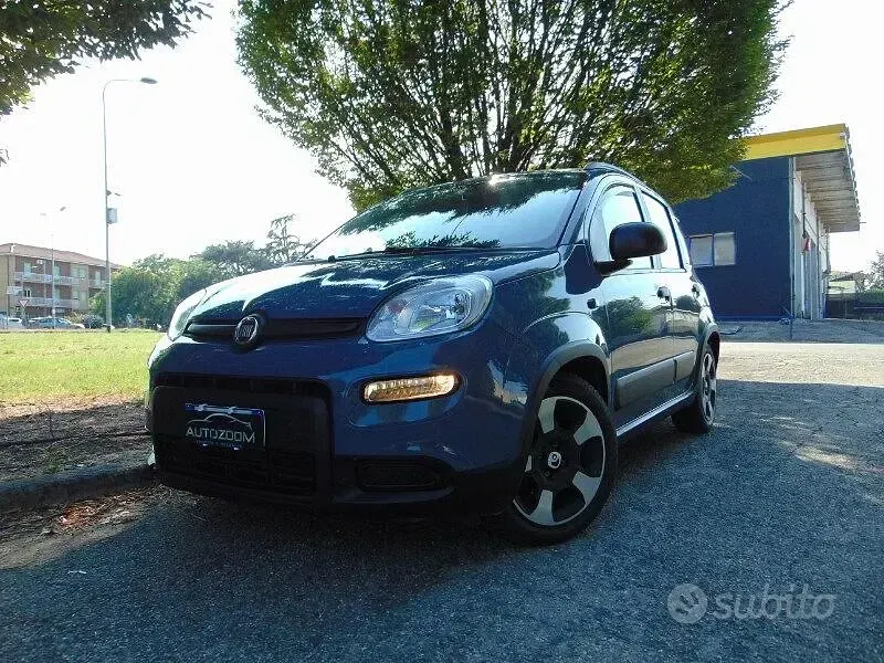 Usata Fiat Panda S 69 CV (50 kW) 2021 Bluazzurro Utilitaria