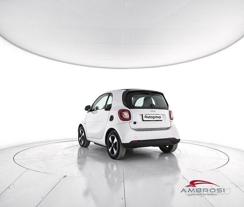 Usata Smart ForTwo Electric Drive Pulse 40 kW (55 CV) 2022 Bianco