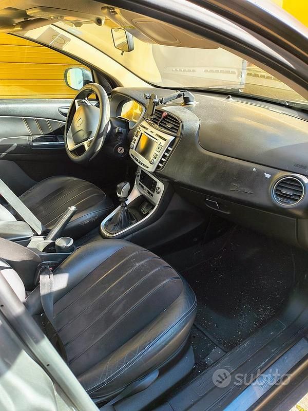 Usata Lancia Delta 2008 Marrone Utilitaria