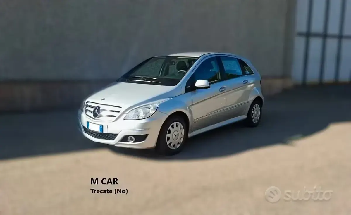 Usata Mercedes B160 Premium 95 CV (69 kW) 2011 Grigio Utilitaria