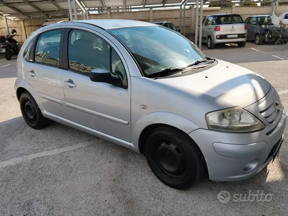 Usata Citroën C3 Exclusive 68 CV (50 kW) 2007 Grigio Berlina