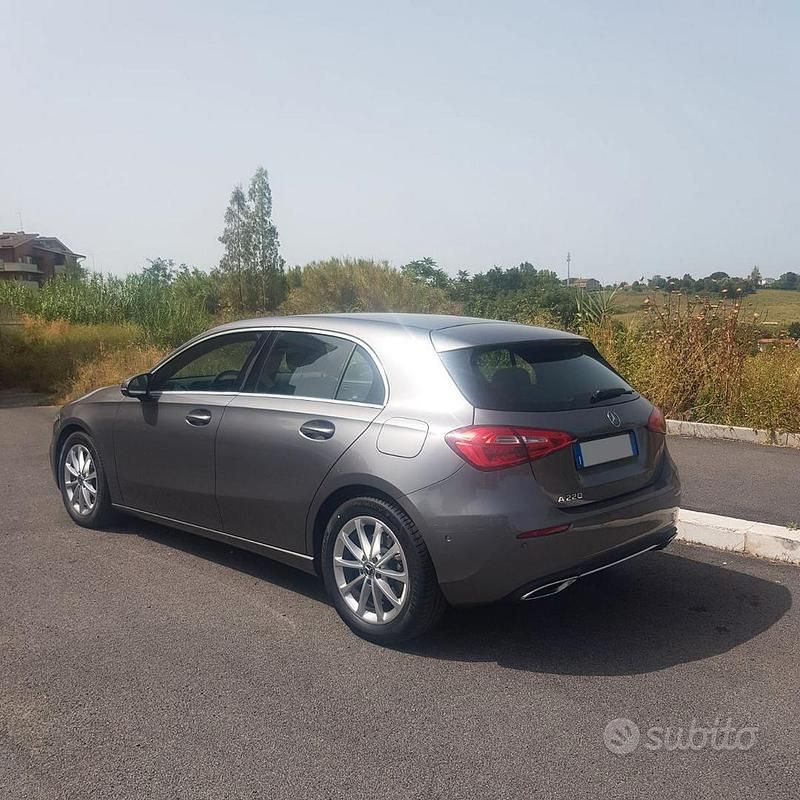 Usata Mercedes A220 190 CV (139 kW) 2019 Grigio Berlina
