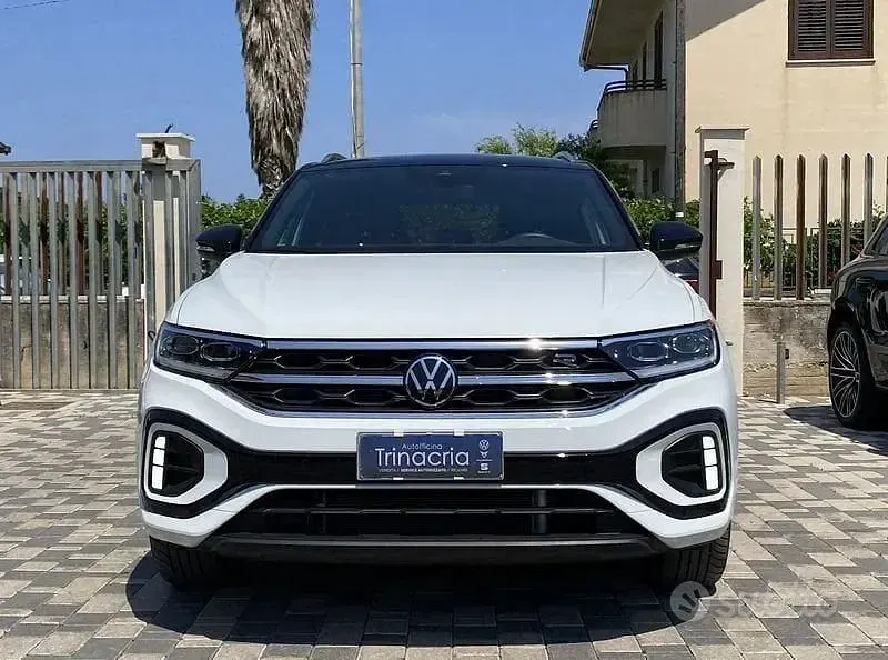 Usata VW T-Roc Cabriolet R-line 150 CV (110 kW) 2025 Nero SUV