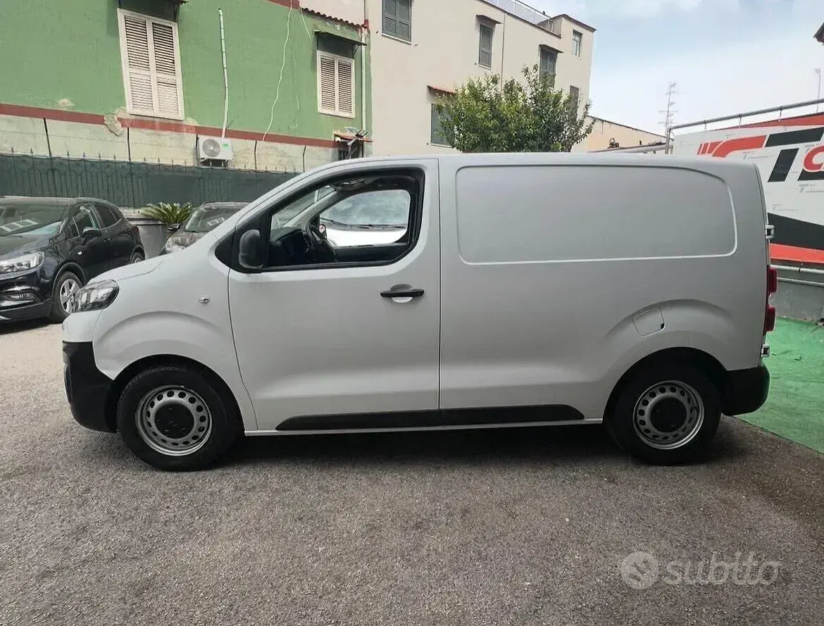 Usata Citroën Jumpy Comfort 101 CV (74 kW) 2021 Bianco Monovolume