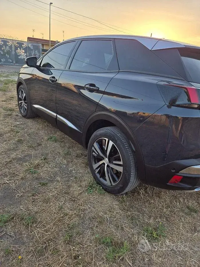 Usata Peugeot 3008 120 CV (88 kW) 2020 SUV