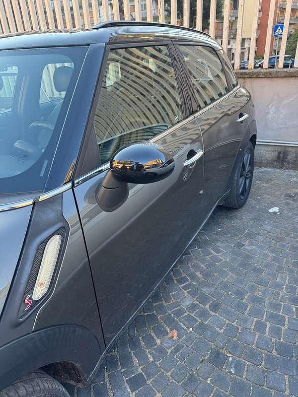 Usata Mini Cooper SD Countryman 143 CV (105 kW) 2014 Marrone SUV