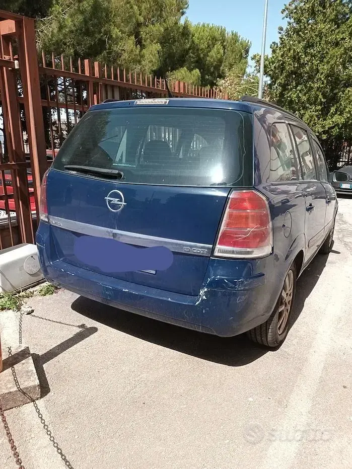 Usata Opel Zafira 101 CV (74 kW) 2007 Monovolume