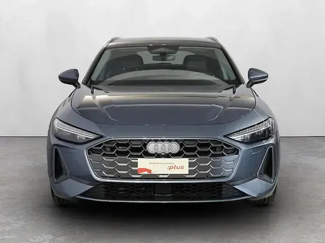 Usata Audi A5 Advanced 204 CV (150 kW) 2025 Blu orizzonte metallizzato Station wagon