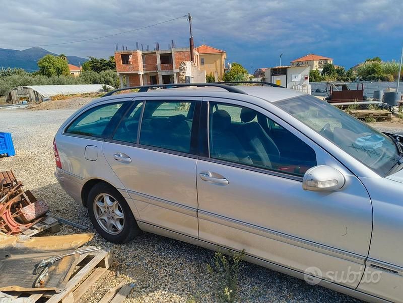 Usata Mercedes C220 2002 Grigio Station wagon