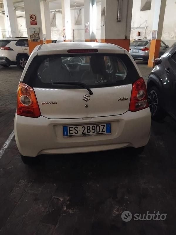 Usata Suzuki Alto 68 CV (50 kW) 2013 Utilitaria