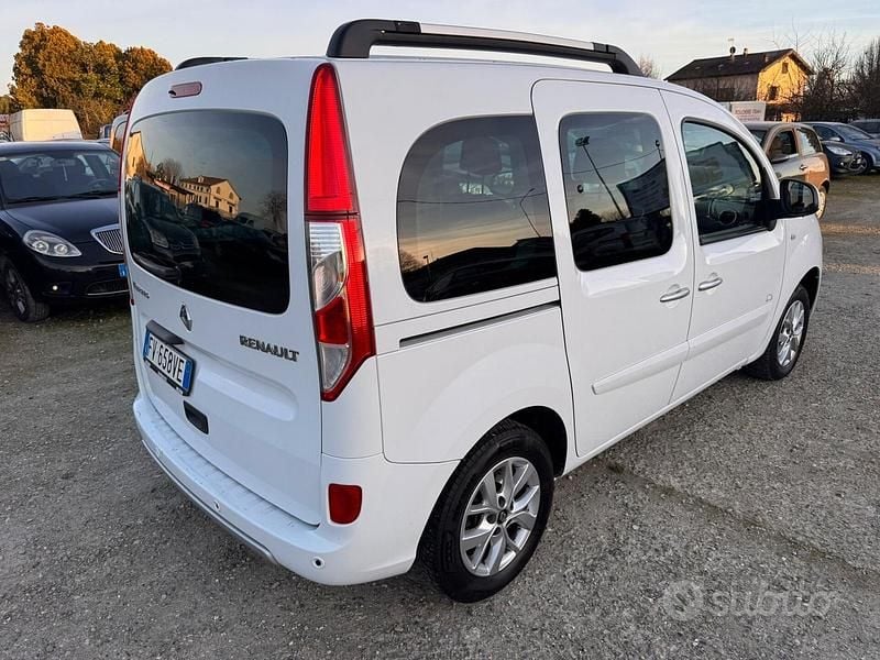 Usata Renault Kangoo LIMITED 115 CV (84 kW) 2019 Bianco Monovolume