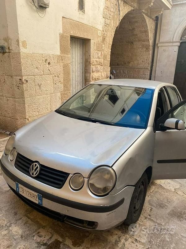 Usata VW Polo 2002 Grigio Berlina