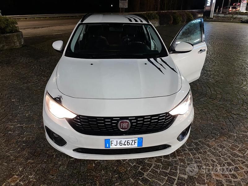 Usata Fiat Tipo 120 CV (88 kW) 2016 Bianco Station wagon