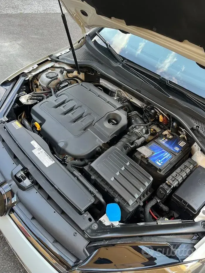Usata VW Golf VII Comfortline 150 CV (110 kW) 2019 Bianco Station wagon