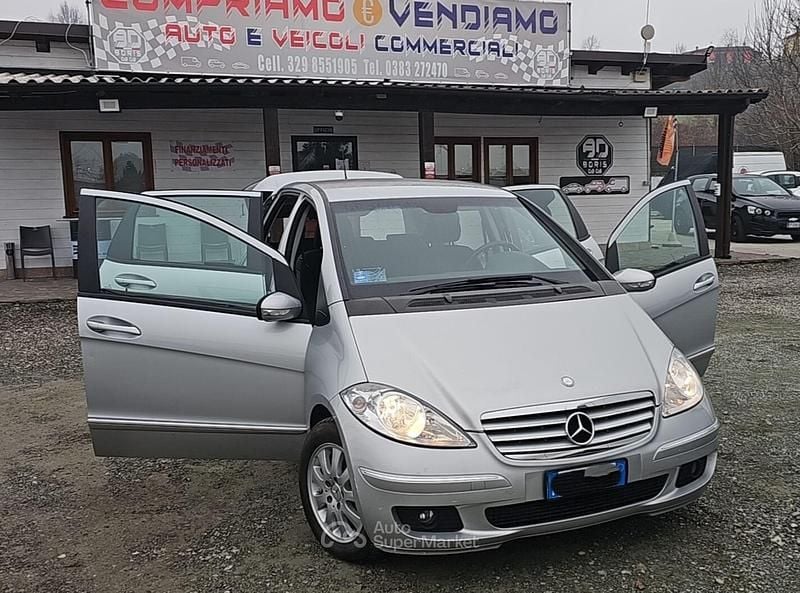Usata Mercedes A180 Advantage 109 CV (80 kW) 2007 Argento Monovolume