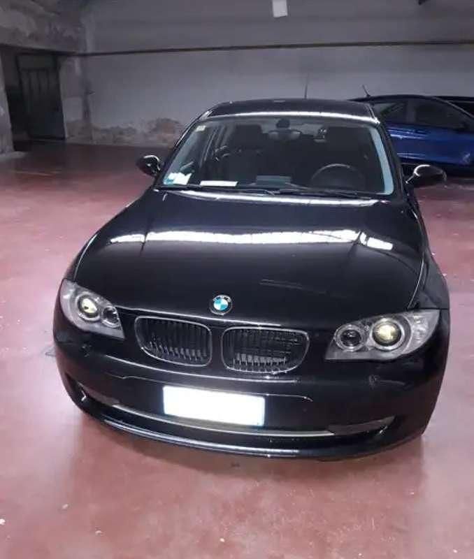 Usata BMW 118 143 CV (105 kW) 2008 Utilitaria