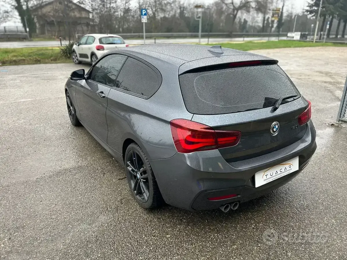 Usata BMW 120 M Sport 184 CV (135 kW) 2018 Grigio Utilitaria