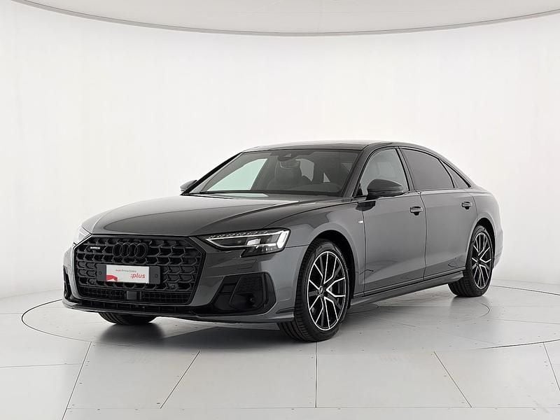 Grigio Usata 2024 Audi 50 Comfort Due volumi | 86.800 € - Immagine 1/4