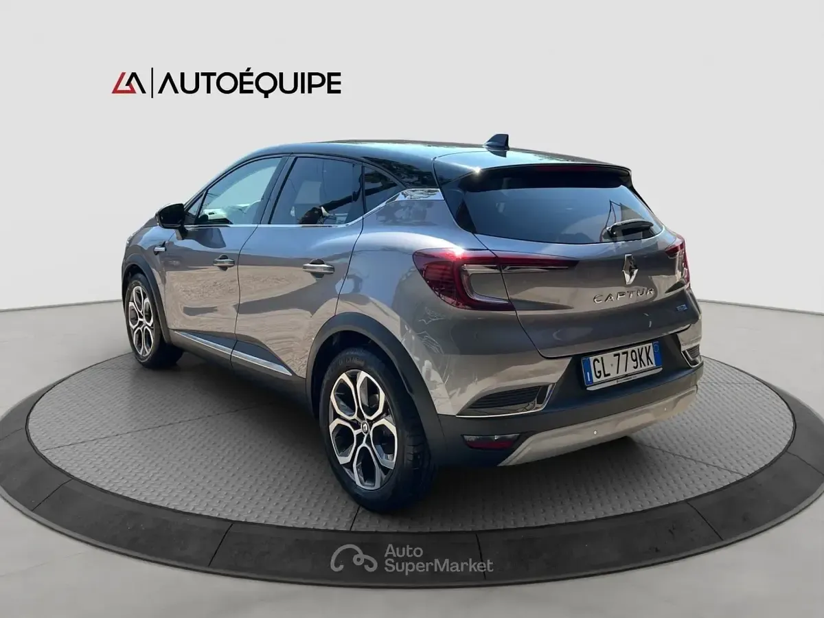 Usata Renault Captur Techno 143 CV (105 kW) 2022 Nero SUV
