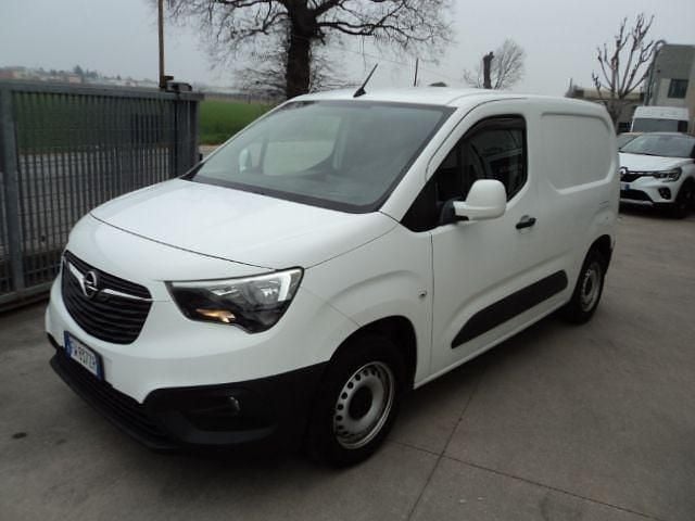 Usata Opel Combo Edition 75 CV (55 kW) 2019 Bianco Monovolume