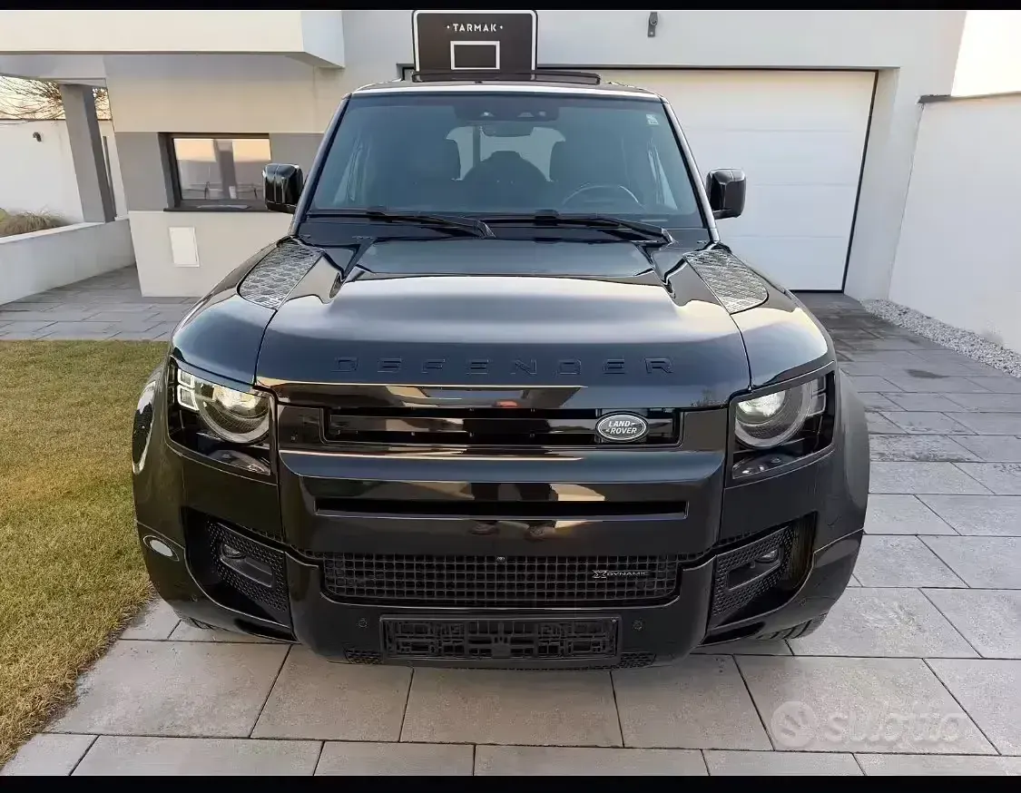 Usata Land Rover Defender 240 CV (176 kW) 2020 Nero SUV