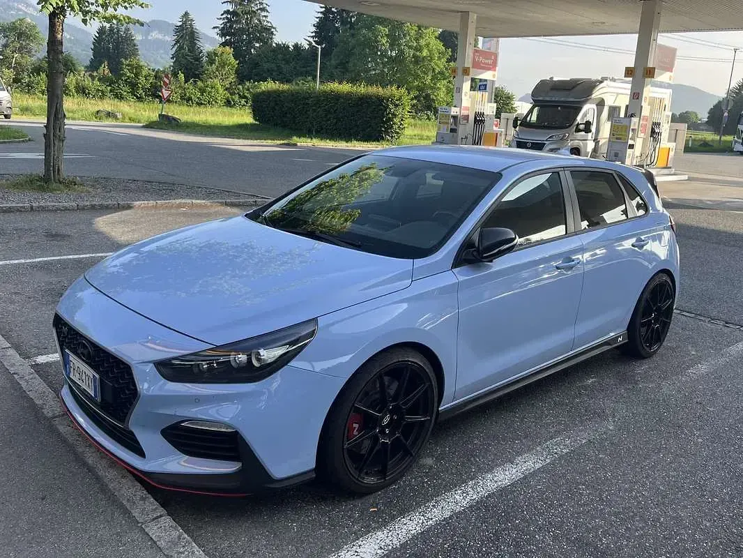 Usata Hyundai i30 N Performance 275 CV (202 kW) 2018 Blu Berlina