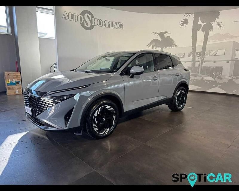 Begagnad Nissan Qashqai N-Connecta 158 HK (116 kW) 2025 SUV