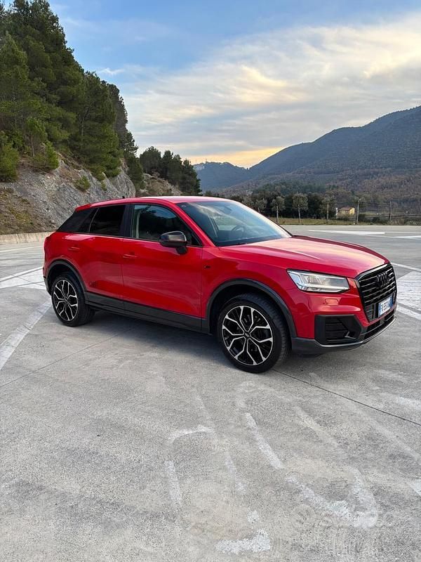 Usata Audi Q2 Sport 115 CV (84 kW) 2017 Rosso SUV