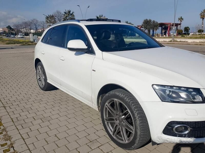 Usata Audi Q5 Advanced 239 CV (175 kW) 2012 Bianco SUV
