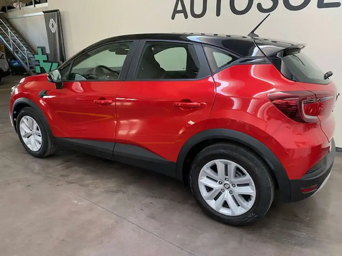Usata Renault Captur Evolution 143 CV (105 kW) 2023 Other SUV