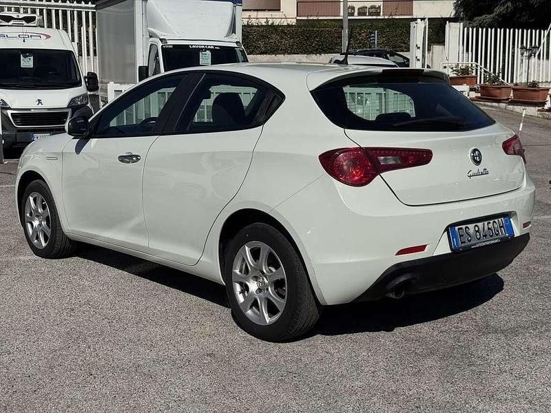 Usata Alfa Romeo Giulietta Exclusive 105 CV (77 kW) 2013 Utilitaria